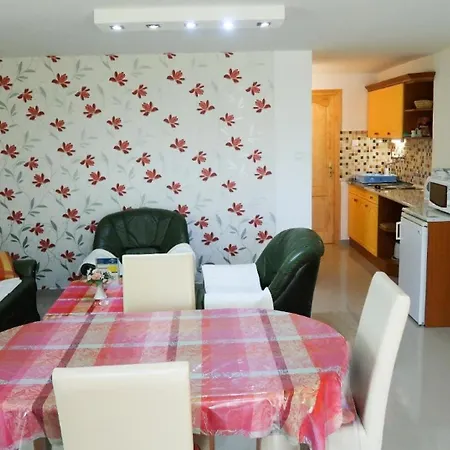 Apartment Erdgeschoss-ferienwohnung Mit Panorama Zalakaros