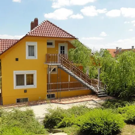 Apartment Erdgeschoss-ferienwohnung Mit Panorama